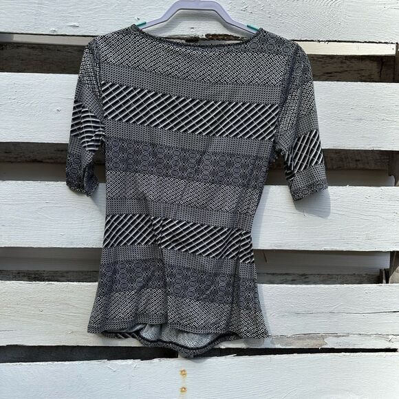 EUC Ann Taylor Top - Picture 4 of 4